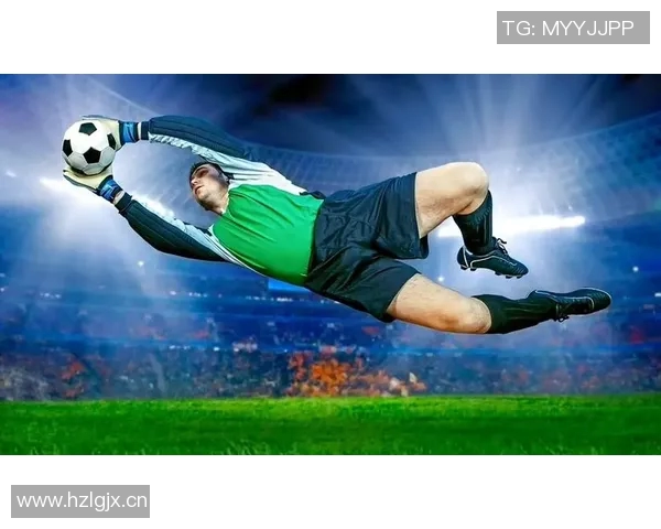 保尼白鹰与黑镇市的激烈对决揭示了足球战术的魅力与团队合作的重要性